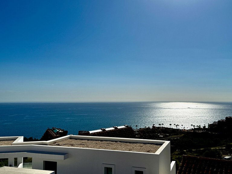 Private pool villa in Benalmádena by Solrentspain Stays