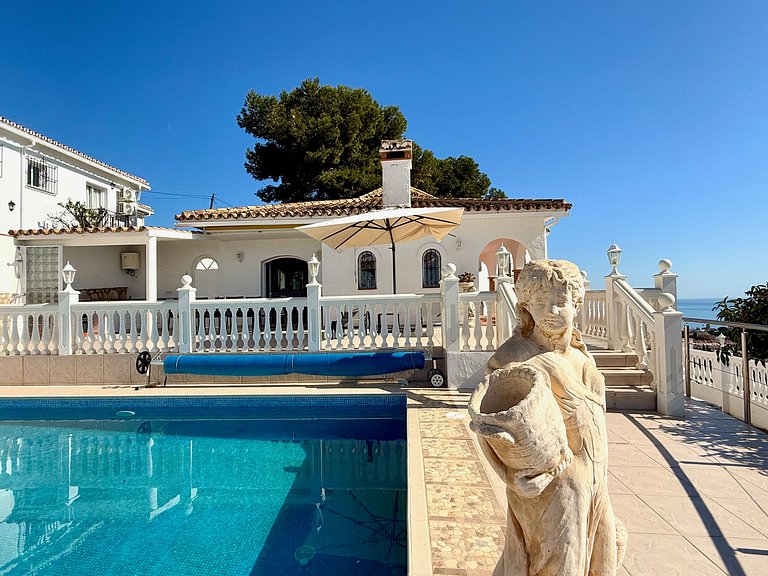 Villa con piscina privada en Benalmádena - Solrentspain